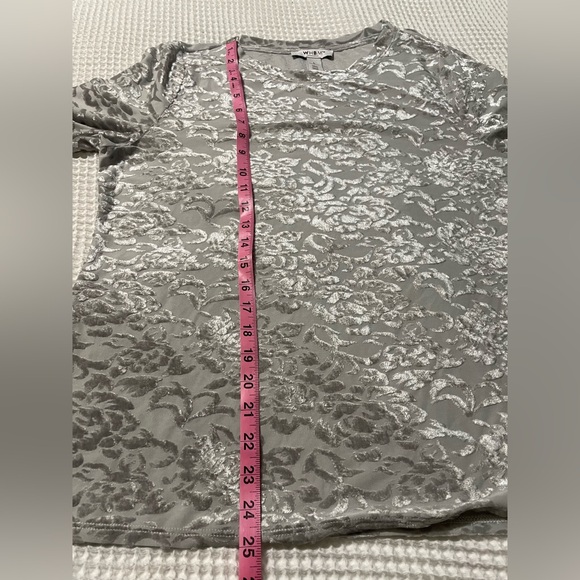 White House Black Market, NWOT, L, long sleeve top. - Picture 4 of 5